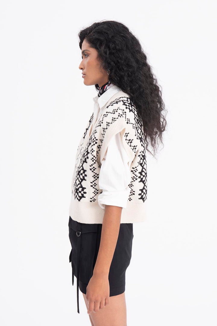 BSL Women Ethnic Patterned Sleeveless V-Neck Sweater - Saarlouis