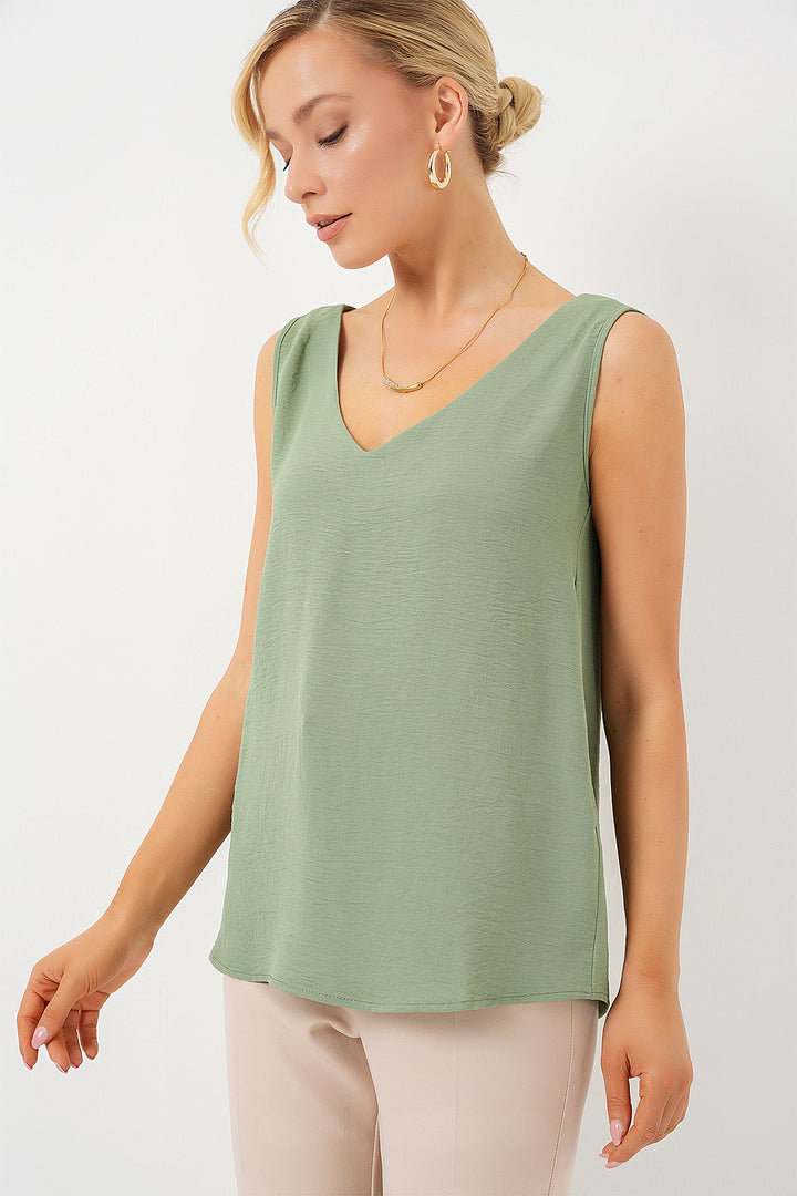 BGD Women V Neck Sleeveless Blouse 950 - Çağla - Rotterdam