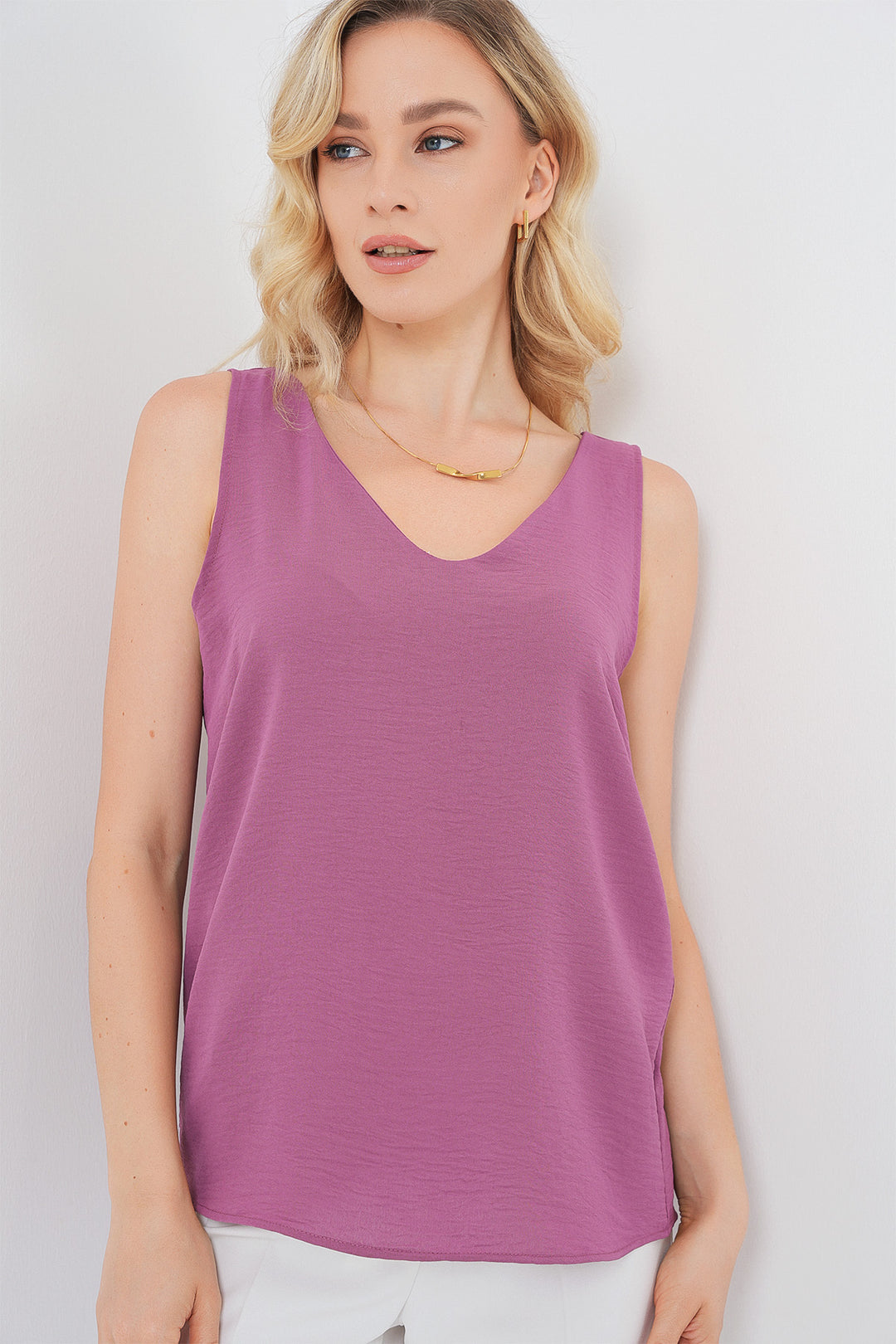BGD Women V Neck Sleeveless Blouse 950 - Dark Lilac - Tlapa de Comonfort