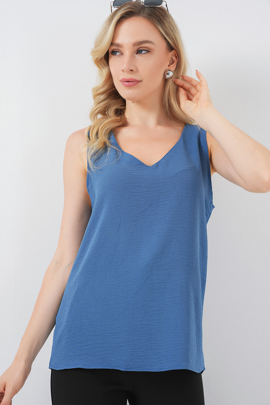 BGD Women V Neck Sleeveless Blouse 950 - Dark Blue - Lehrte