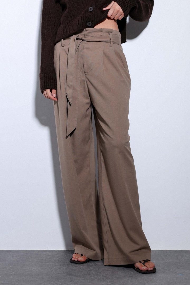 ANT Antioch Mink Belted Pleated Wide Leg Women's Pants - Evans