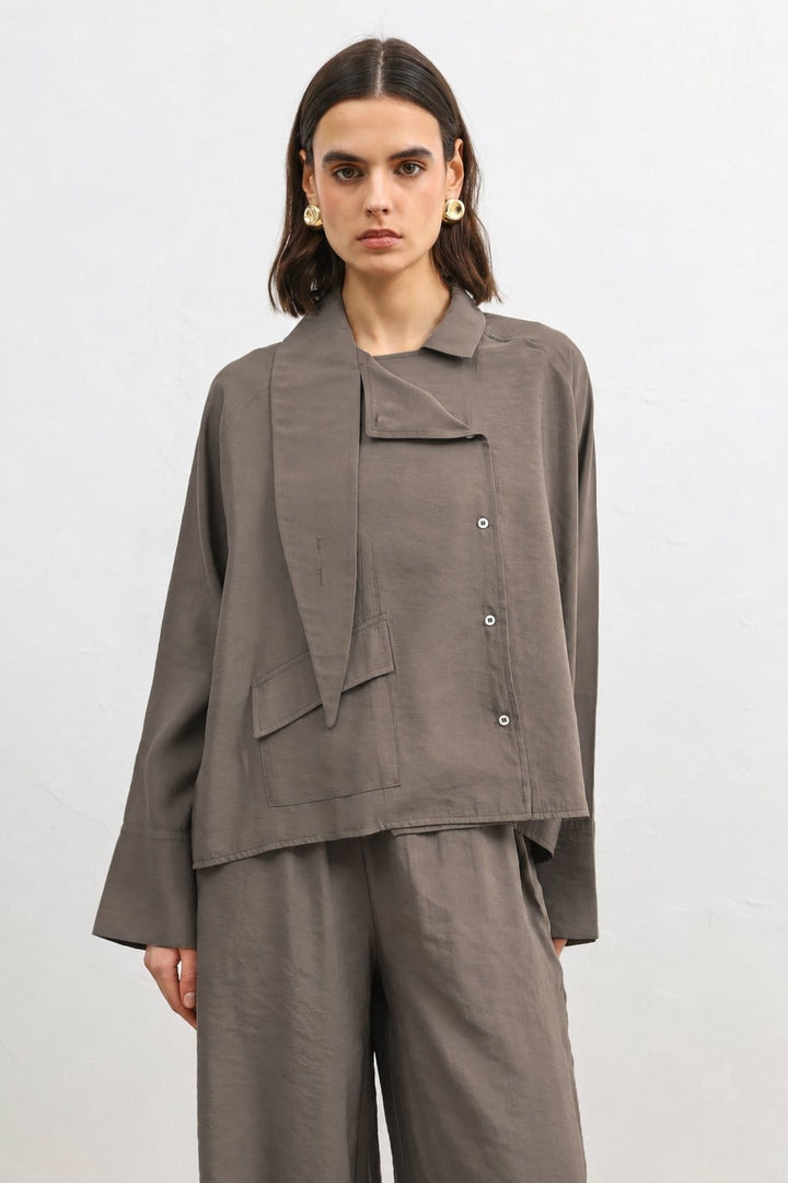 ANT Women's Custom-Fitted Shirt with a Stand-Up Collar - Torre Annunziata