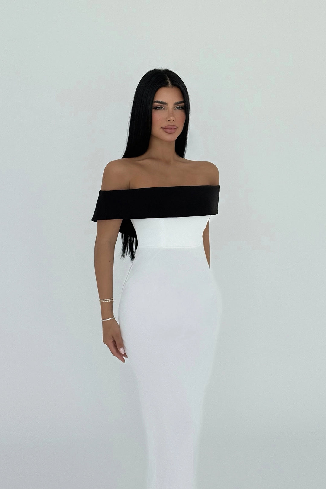EYY Women White Basic Midi Dress - Burgos