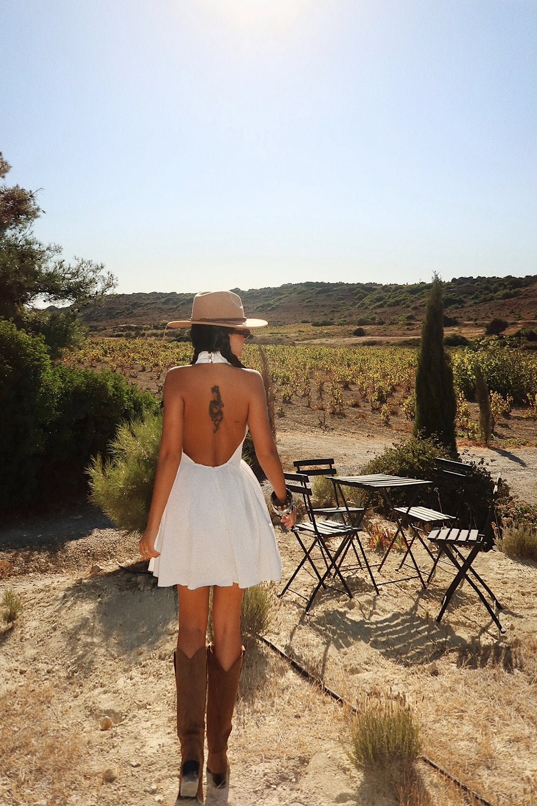 EYY Women White Belluno Mini Backless Dress - Neubrandenburg