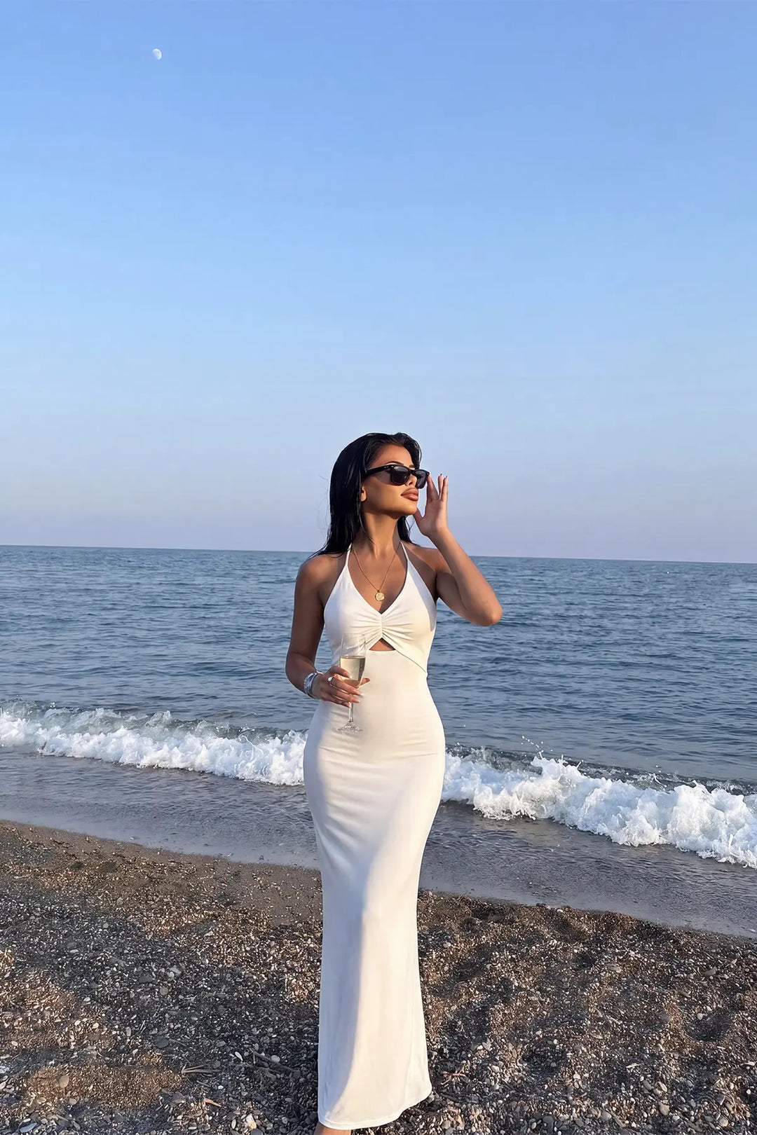 EYY Women White Pearl Detail Long Dress - Mühlhausen
