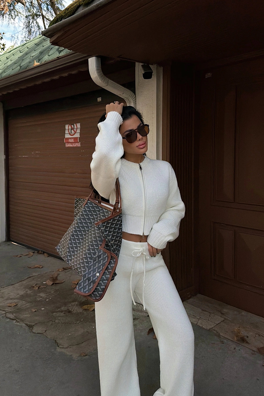 EYY Women White Zaria Knit Set - Newark