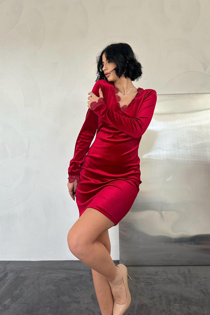 ELS Neck and Sleeve Lace Mini Dress - Red - Santiago Tuxtla