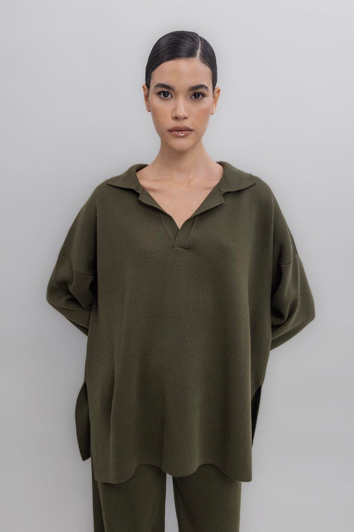 BSL Women Shirt Collar Oversized Knit Pullover - Chicago