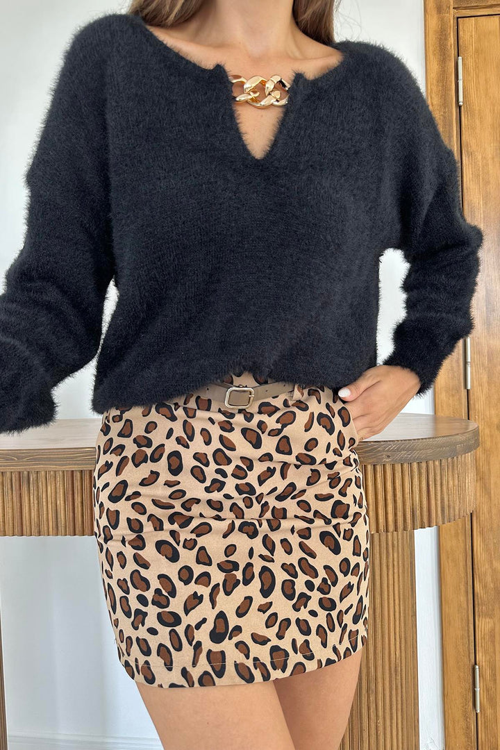 ELS Chain Detailed Sweater - Black - Lozova