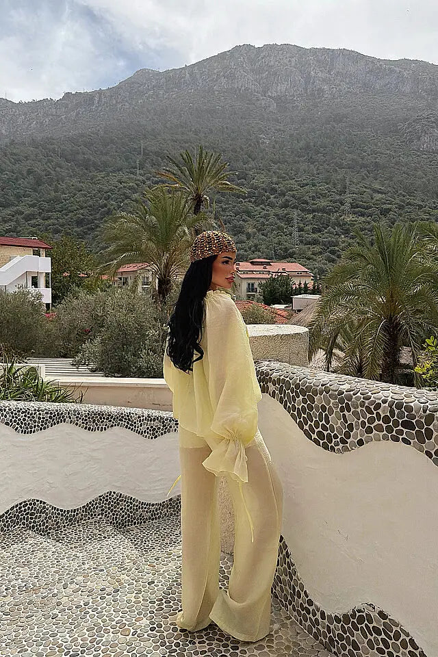 EYY Women Yellow Front Tie Blouse - Benalmádena
