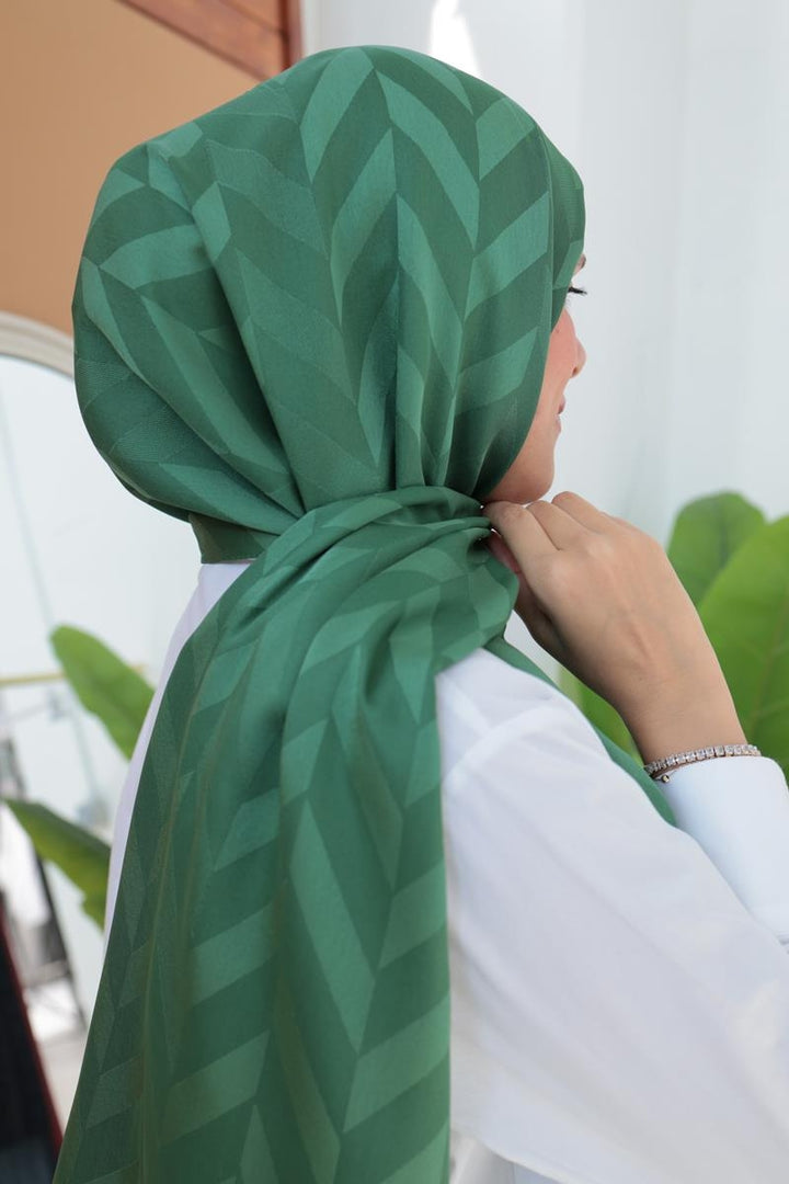 TLD Women Allday Green Silky Herringbone Jacquard Shawl - Milan