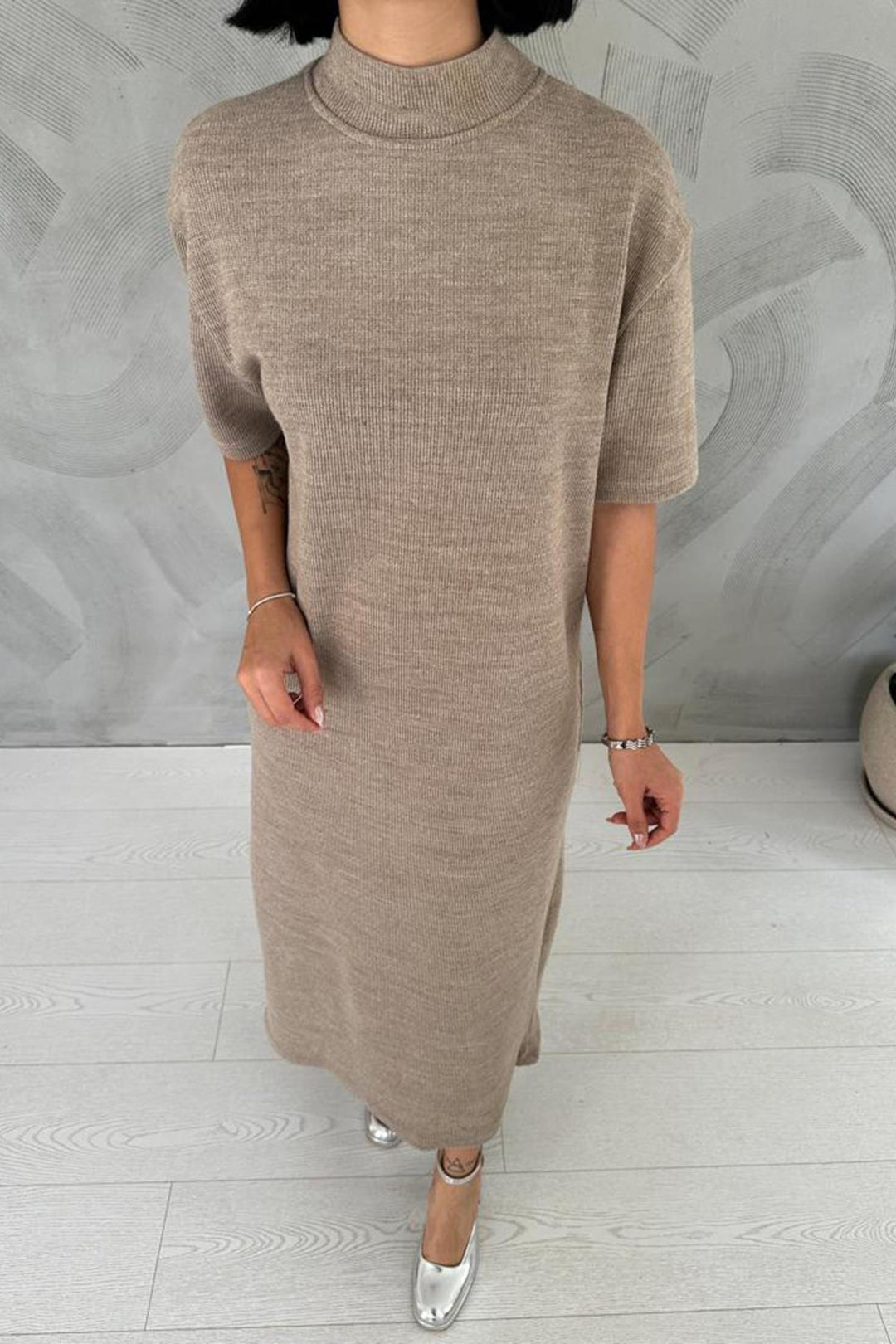 ELS Slit Detail Collared Dress - Beige - Le Perreux-Sur-Marne