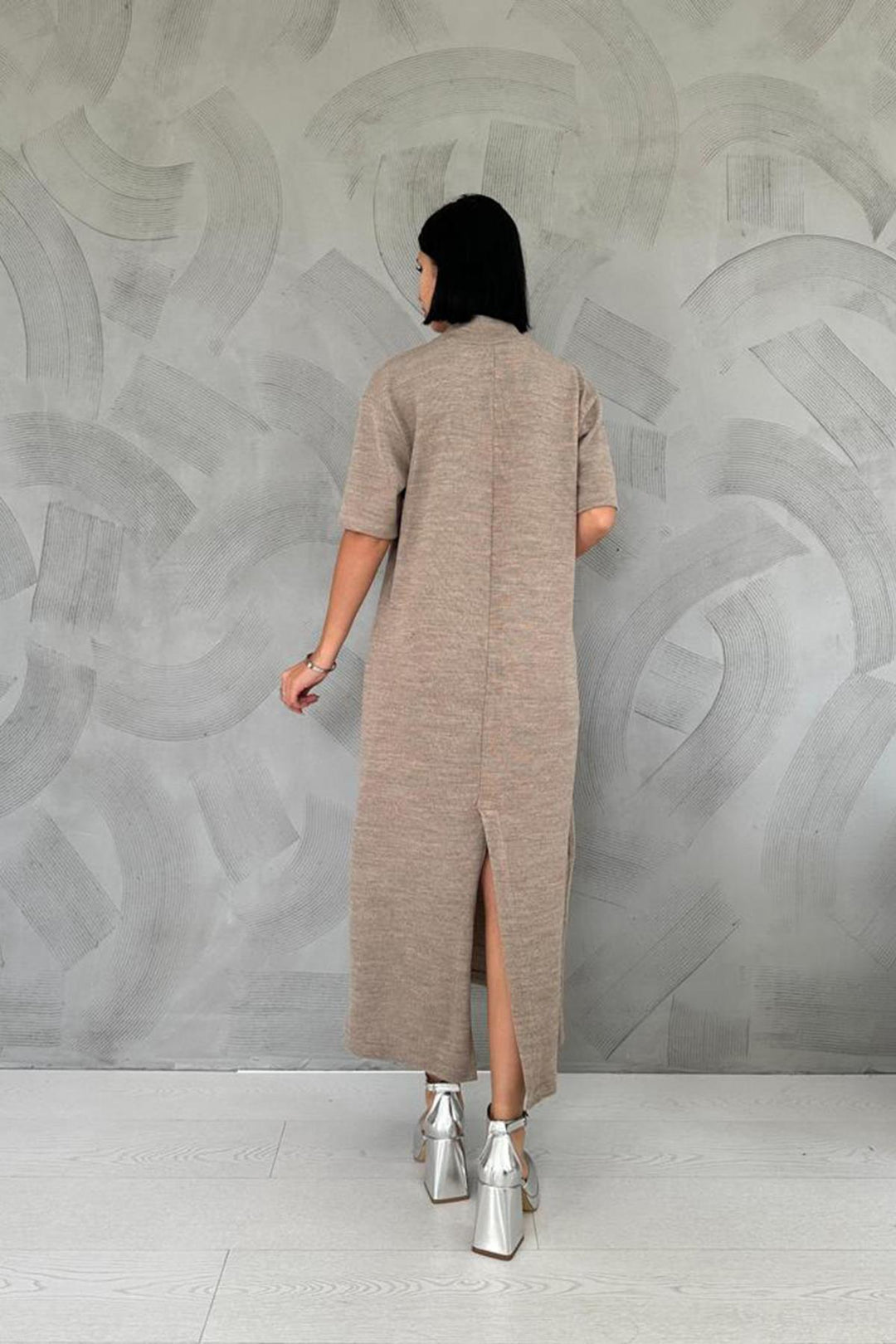 ELS Slit Detail Collared Dress - Beige - Le Perreux-Sur-Marne