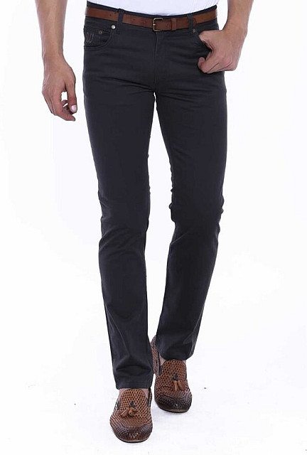Buy Mens Kniited Denim Mens Jeans At Wholesale at Rs.565/Piece in bellary  offer by Hardik Clothing